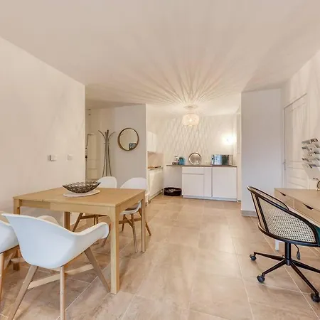 Le Cocon De Chevreuse - Appartement 3 Etoiles Saint-Remy-les-Chevreuse Exterior photo